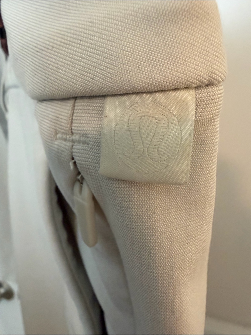 lululemon athletica Men's Light Tan Hybrid Shorts - Picture 3 of 8